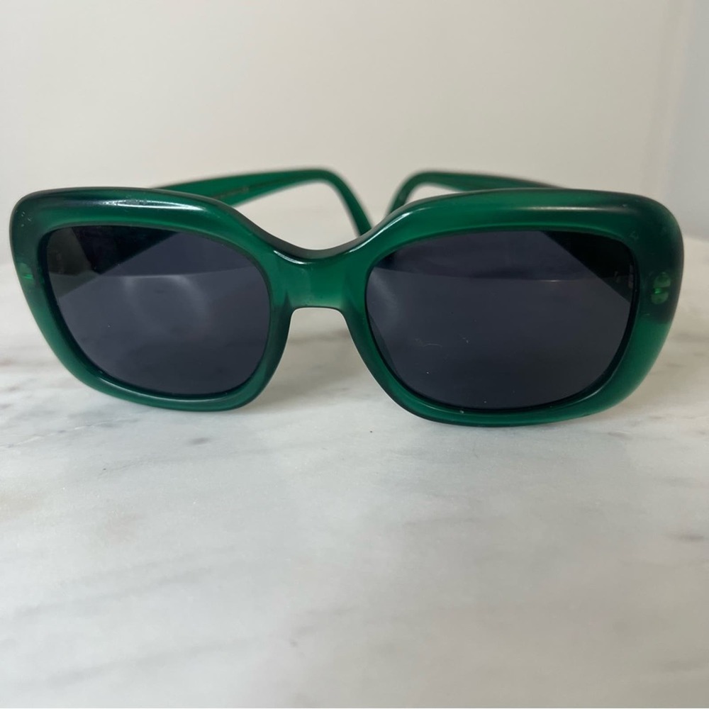 BVLGARI Green Oversized Sunglasses – Gold Crest Detail